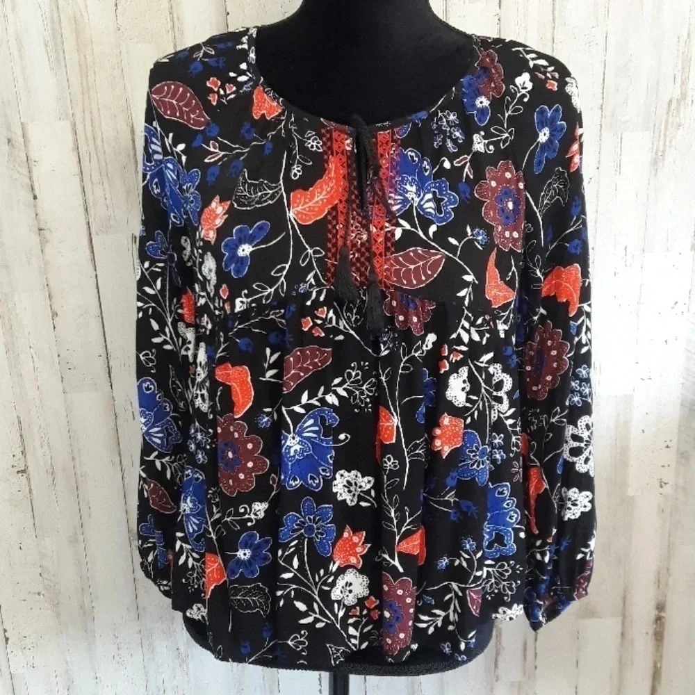 Old Navy Floral Print Peasant Top Boho Chic Tribal